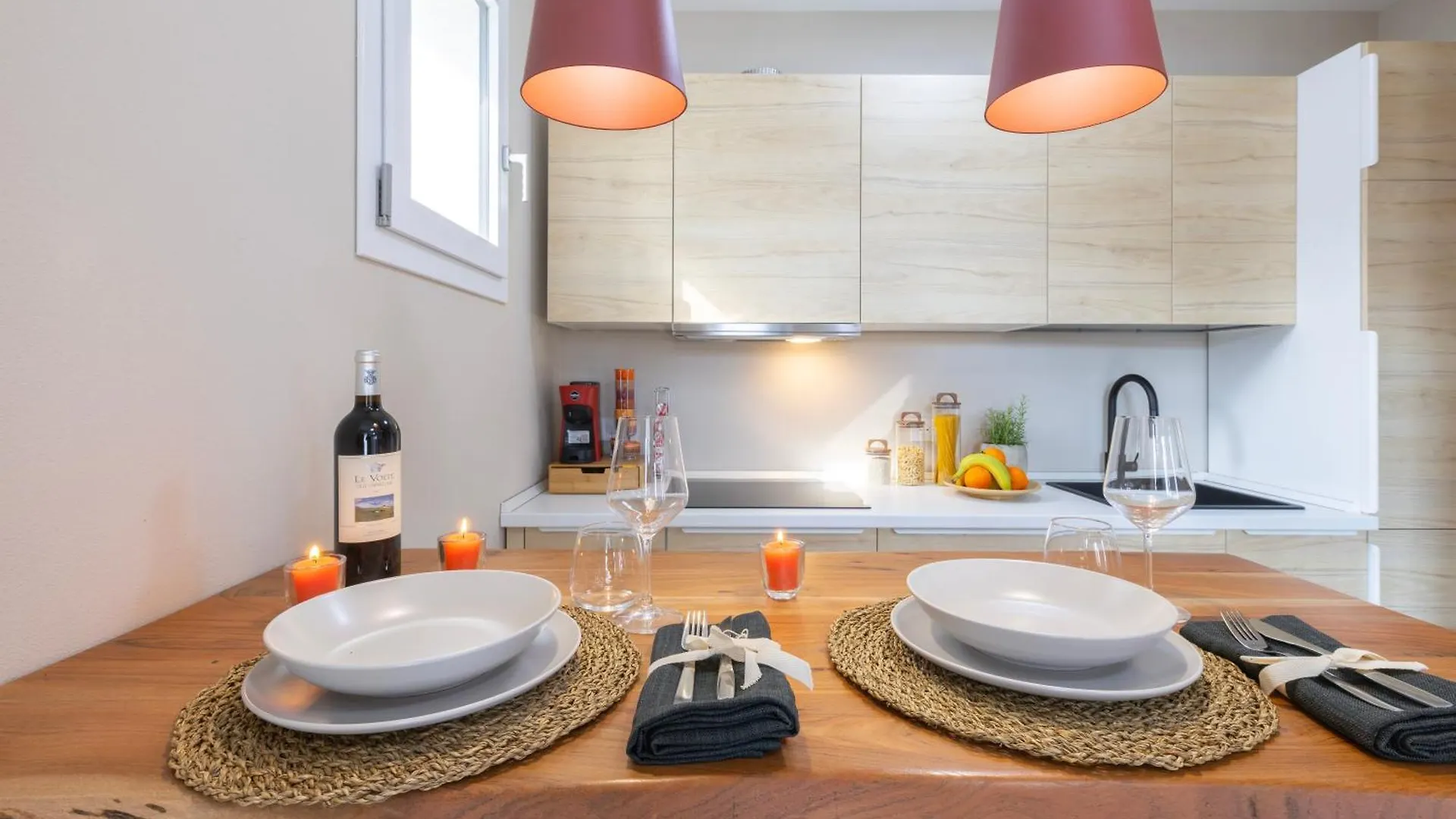 Elmas Chapelle Nove - Wabi Sabi Apartment
