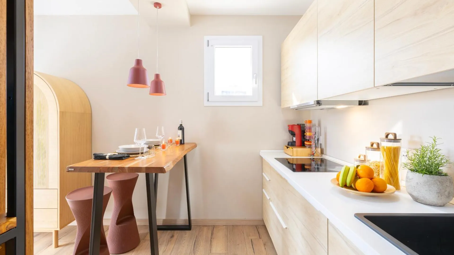 Elmas Chapelle Nove - Wabi Sabi Apartment